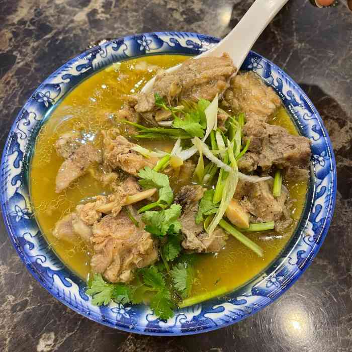田记蒸碗羊羔肉-"五一来中卫旅游,找一家清真餐厅太难了.一.
