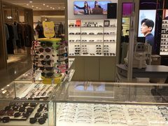 -宝岛眼镜(群光广场店)