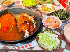 -赵美丽·重庆社区火锅·直营店(火车东站·中豪国际店)