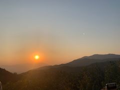 -鬼笑石后山停车场