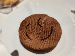 -潮一不贰·法式甜品·生日蛋糕·西式简餐(外滩店)