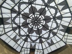 -斯普瑞斯奥特莱斯