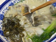 -明呈黄鱼面馆(斜土路店)