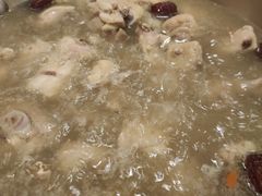 -一席地·本地鸡窝·杭帮鸡火锅(萧山银隆百货店)
