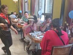 -黄泥岗·地道湖北菜(奥特莱斯店)