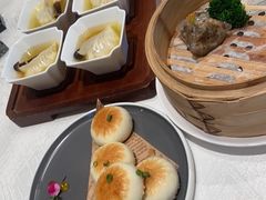 -景月阁空中食府(希尔顿酒店)