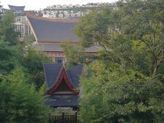 -七彩云南古滇温泉山庄