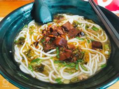 -花溪巷牛肉粉(泉城路店)