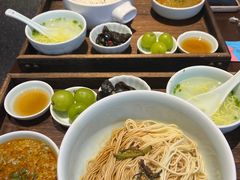 -蟹上黄·蟹黄面·江南糖水(人民广场店)