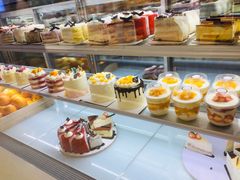 -焙丽拾光(麦凯乐直营店)
