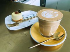 传统拿铁-UNI UNI(环亚凯瑟琳店)