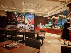 -咖啡苑自助餐厅·中国大饭店