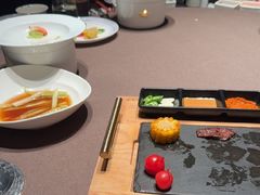 -左庭右院鲜牛肉火锅黑金店(陆家嘴中心店)