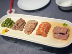 -HOMES上海本帮菜(襄阳公园店)
