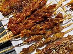 -卞二小串·鹤岗烧烤·坑烤(永定路店)