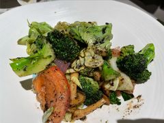黑松露椰子油炒杂菜-闻见中国海南菜(K11店)