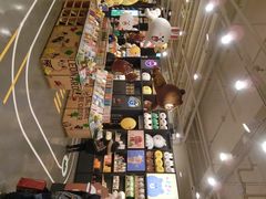 -LINE FRIENDS Garosu-gil Flagship Store