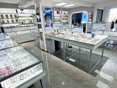 -潘多拉眼镜·蔡司依视路明月(潘家园店)