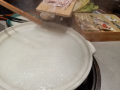 -四点金粥底火锅(沂州里店)