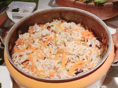 原作萝卜养生饭-原味田园·客家菜·土窑鸡(中航城君尚购物中心店)