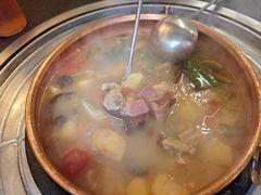 -阿山卓·野生菌火锅·纳西火塘烤肉