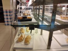 面包甜点陈列柜-长发西饼(临顿路店)
