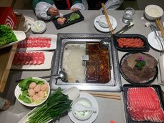 -海底捞火锅(高新万达店)