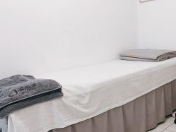 -瓷肌博士·祛痘科技美肤