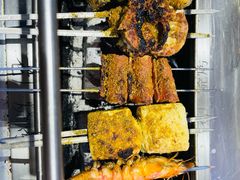 -老广烧烤(骆驼山康馨园店)