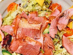 烤牛肉鲜蔬沙拉-Retro Deli