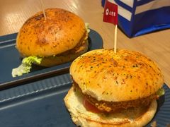 -必胜客(大宁路店)