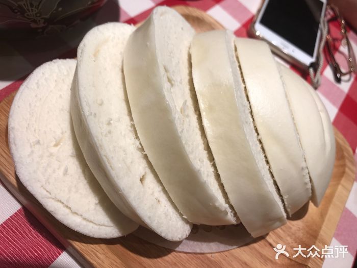 西贝莜面村(滨江宝龙店)手工呛面馒头图片