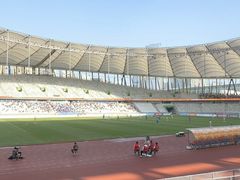 -深圳市宝安体育中心体育场