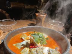 酸汤鱼-毛辣果·酸