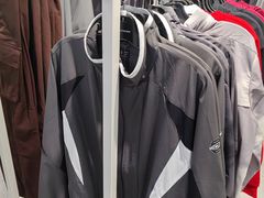 -五环Outlets(高新工厂店)