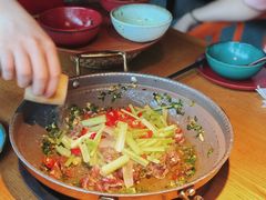 猫儿山的小黄牛-吃饭皇帝大(解放西路店)