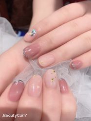 -纤指百魅美甲美睫