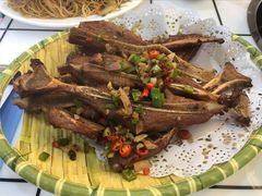 椒盐扇子骨-领鲜现切猪杂火锅(番禺桥南店)