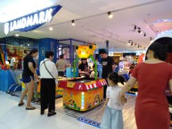 -Land Mark蓝马乐园(华联武夷购物中心店)