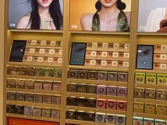 -moody彩瞳(环宇城店)