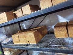 -秀云俄罗斯列巴屋(军星小区店)