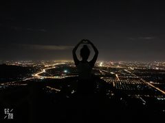 -鬼笑石后山停车场