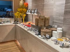 -上海虹桥君丽假日酒店(娄山关路地铁站店)