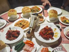 -四海一家自助餐(益田假日广场店)