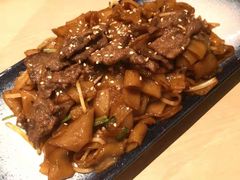 湿炒牛河-避风塘(宝山万达店)