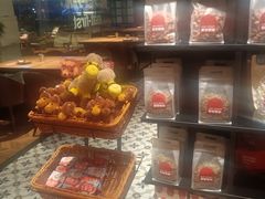 -耶里夏丽·丝路新疆菜·清真食品(徐汇南丹东路臻选店)