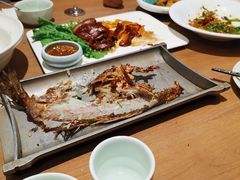 香酥海鲈鱼-渔家灯火(明湖店)