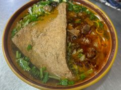 -花溪牛肉粉(八鸽岩店)