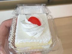 -红宝石·鲜奶小方·海派西点房(控江店)