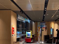 -麦当劳(四平路店)